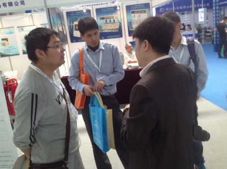 2015年春季青島國際制藥機(jī)械及設(shè)備博覽會(huì)剪影